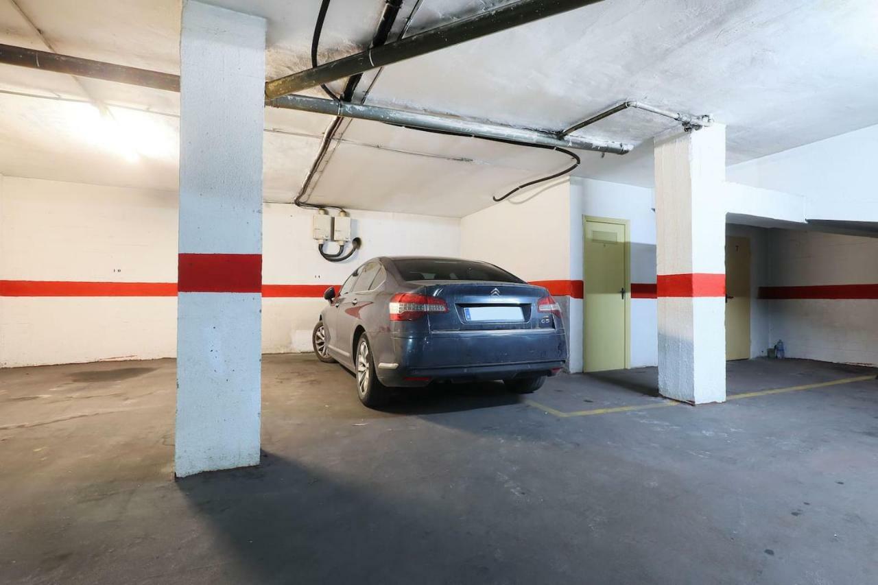 Duque De Hornachuelos, Parking En Pleno Centro Apartament *