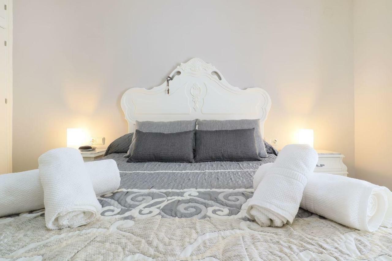 Apartament Duque De Hornachuelos, Parking En Pleno Centro *