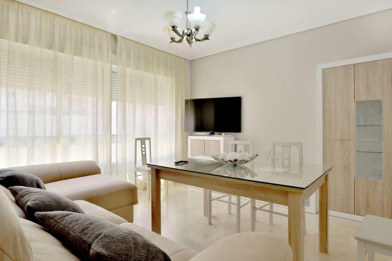 Apartament Duque De Hornachuelos, Parking En Pleno Centro *
